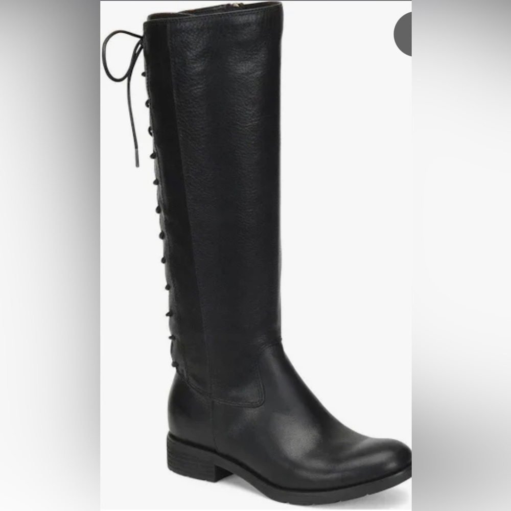 SOFFT SHARNELL II BLACK LEATHER BOOTS...LACE UP BACK!!  Size 8M...EUC!!